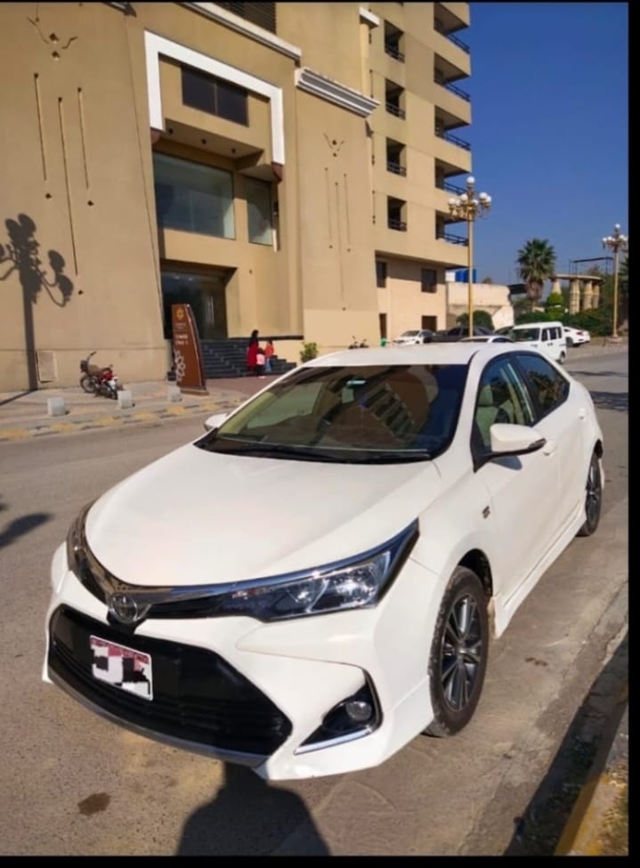 Toyota Corolla Altis Grande